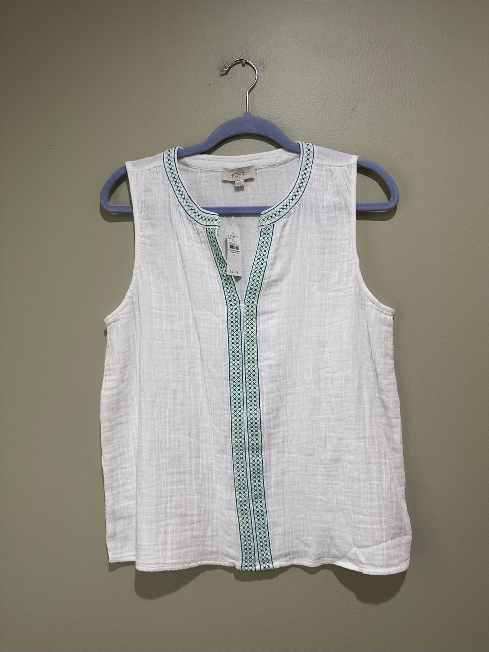 🔥LOFT White Sleeveless Top with Green Embroidered Trim